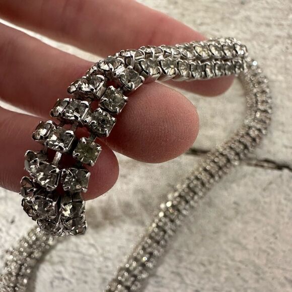 Vintage 50s Dazzling Rhinestone Fringe Necklace - Picture 10 of 13